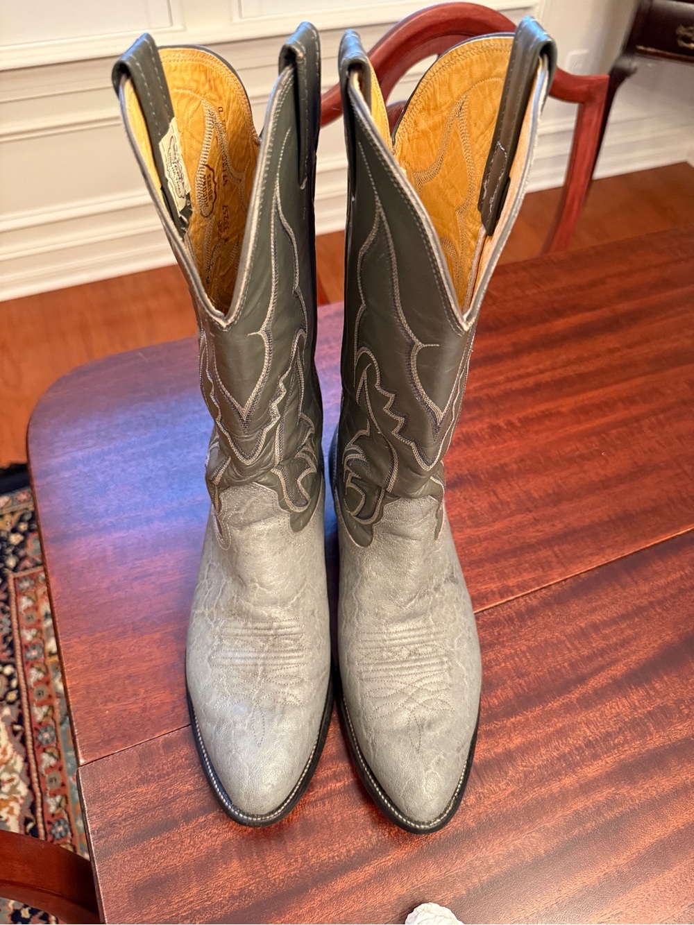 Nocona Vintage Men's Safari Gray Western Elephant print Boots - men’s 8.5D